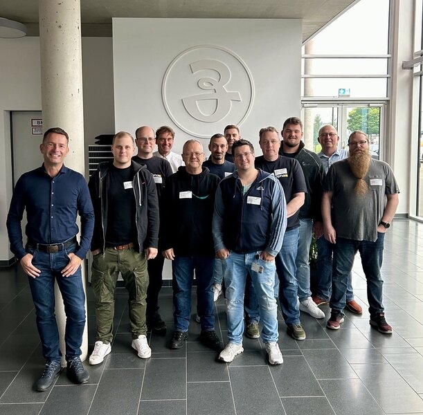 Syna Gmbh Trainiert Mit Zera Prüfgeräten